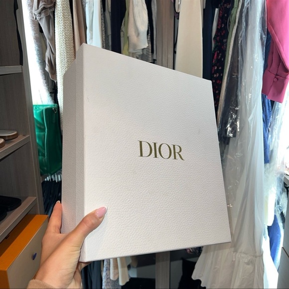 Dior Shoe Box and 2 dustbags - Picture 1 of 4